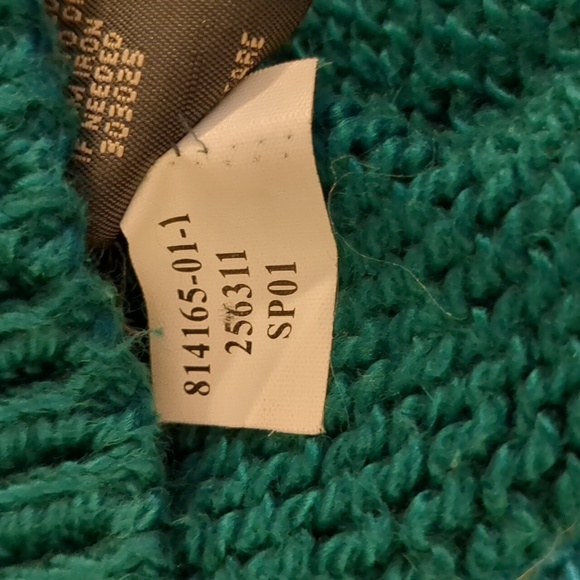 Vintage Banana Republic® dark turquoise cardigan! - Picture 7 of 8